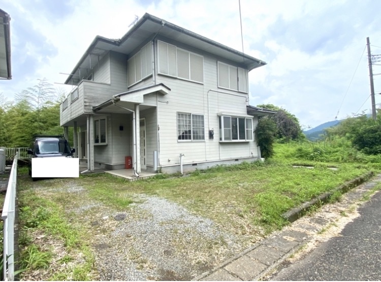静岡県富⼠宮市⽻鮒
