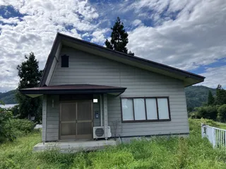 ⼭形県⽶沢市李⼭
